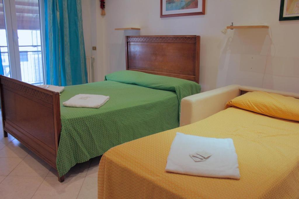 Tourist House Roma Aparthotel Cameră foto