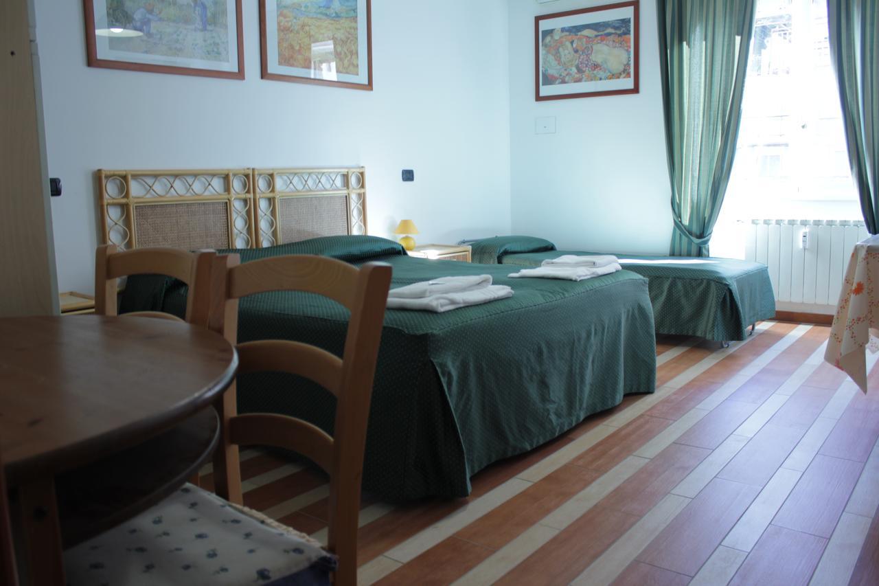 Tourist House Roma Aparthotel Exterior foto